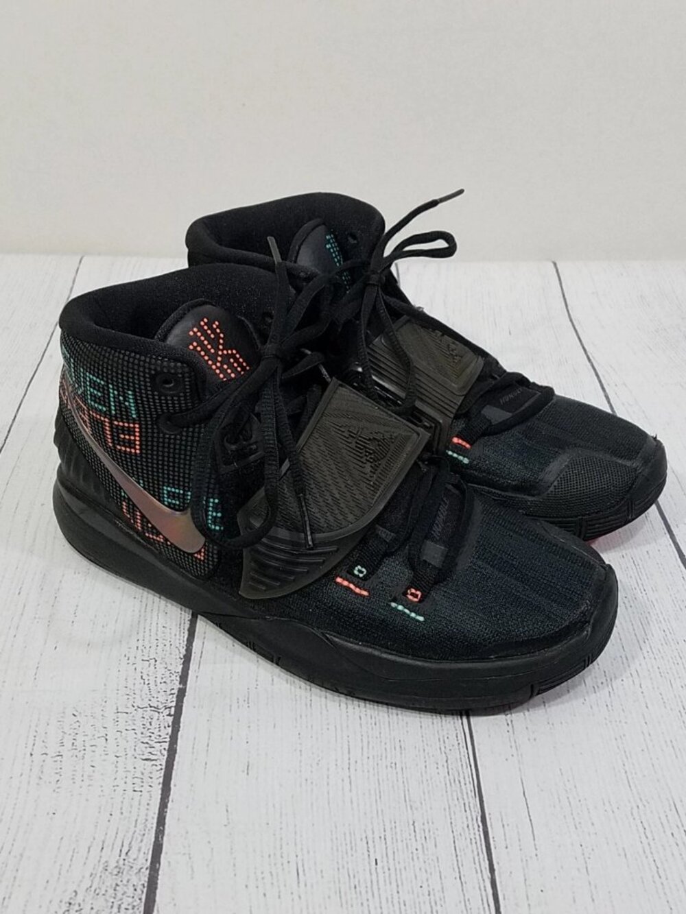 Nike Kyrie 6 Youth Shot Clock Eleven Basketball Shoes Size 6Y - BQ5599-006
